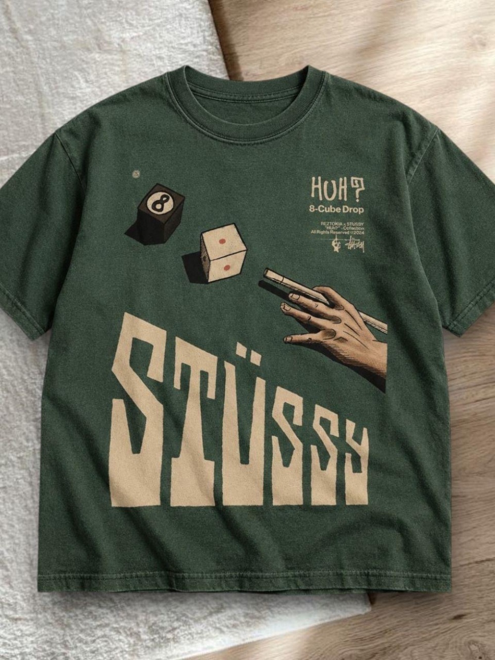 Gildan Forest Green Stüssy Graphic Tee with Beige Print